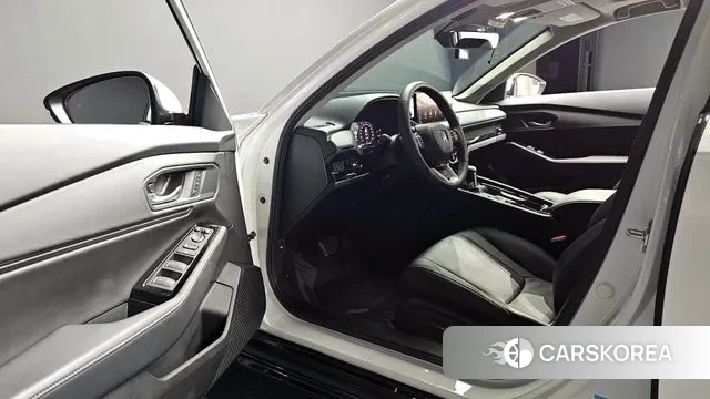 Honda Accord 11th Generation 2025 Белый из Кореи, фото 3