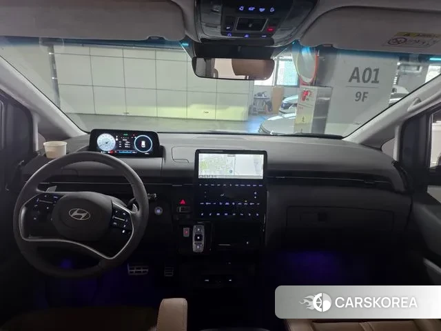 Hyundai Staria 2024 Черный из Кореи, фото 3