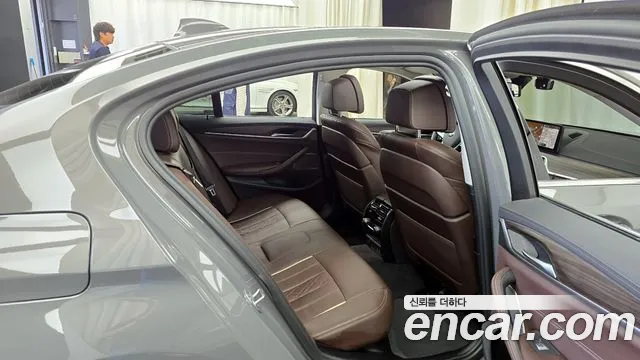 BMW 5 Series (G30) id 2676224 из Кореи 3