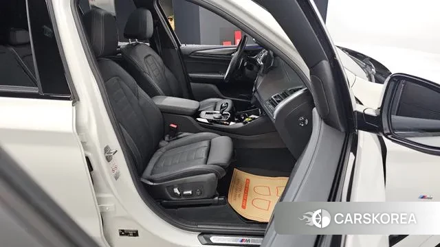 BMW X3 (G01) 2022 Белый из Кореи, фото 3