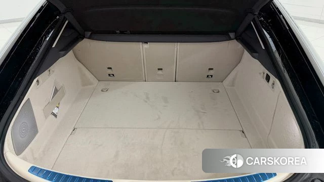 Mercedes-Benz AMG GT 2026 Черный из Кореи, фото 3