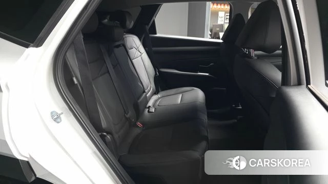 Hyundai The New Tucson Hybrid (NX4) 2025 Белый из Кореи, фото 3