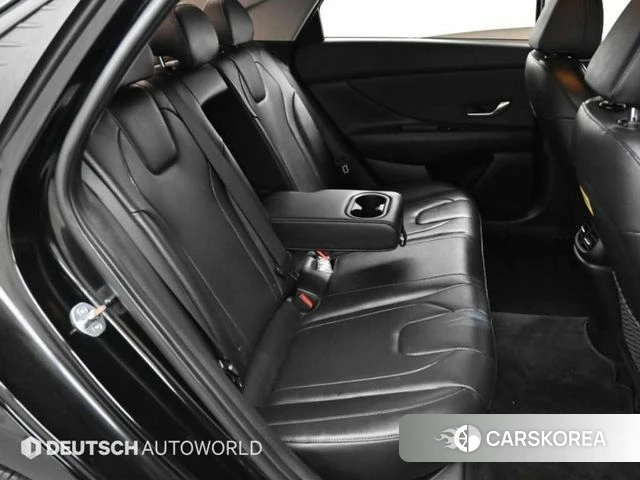 Hyundai Avante (CN7) 2022 Черный из Кореи, фото 3