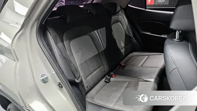 Hyundai Venue 2019 Серебристо-серый из Кореи, фото 3