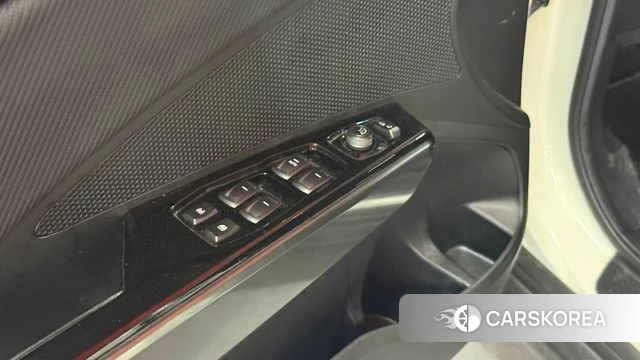 Ssangyong Berry New Tivoli 2023 Белый из Кореи, фото 3