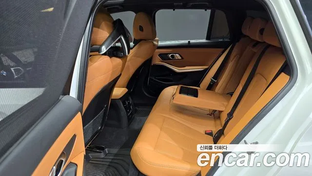 BMW 3 Series (G20) 2023 Белый из Кореи, фото 3