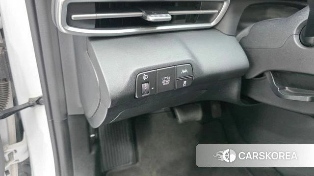 Hyundai Avante Hybrid (CN7) 2021 Белый из Кореи, фото 3
