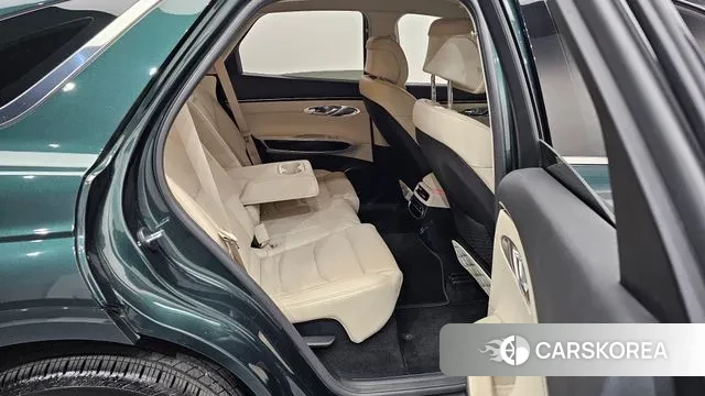 Genesis GV70 2022 Темно-зеленый из Кореи, фото 3