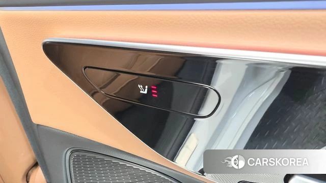 Mercedes-Benz E-Class W214 2024 Белый из Кореи, фото 3