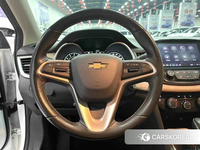 Chevrolet Cruze 2022 Белый из Китая, фото 3