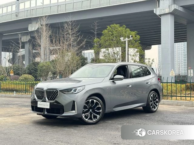 BMW X3 2025 Темно-серый из Китая, фото 3