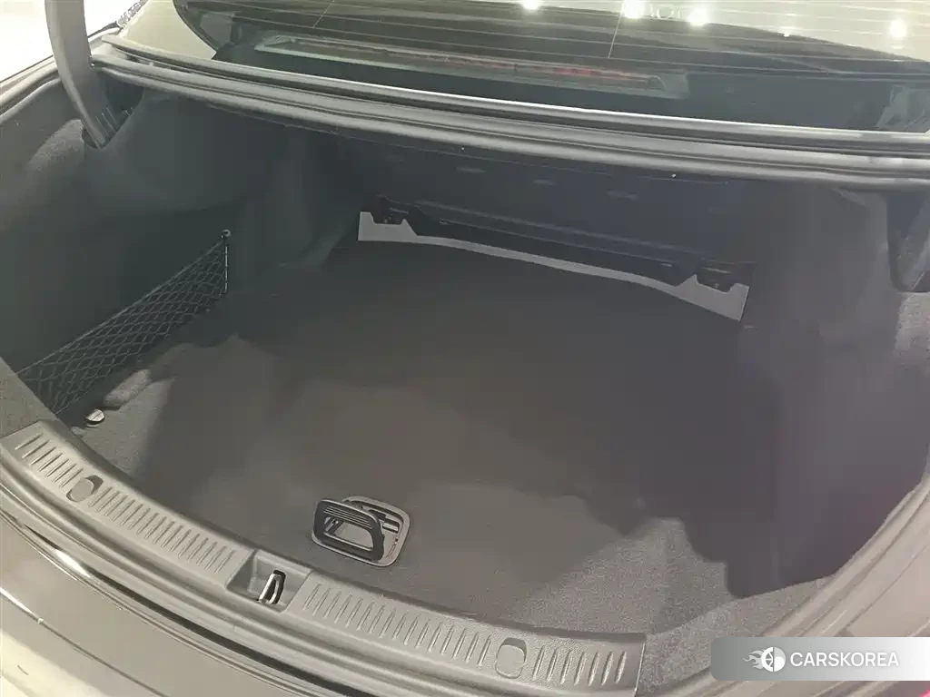 Mercedes-Benz E-Class 2023 Черный из Китая, фото 3