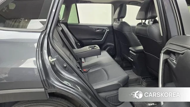 Toyota RAV4 5th Generation 2022 Серый из Кореи, фото 3