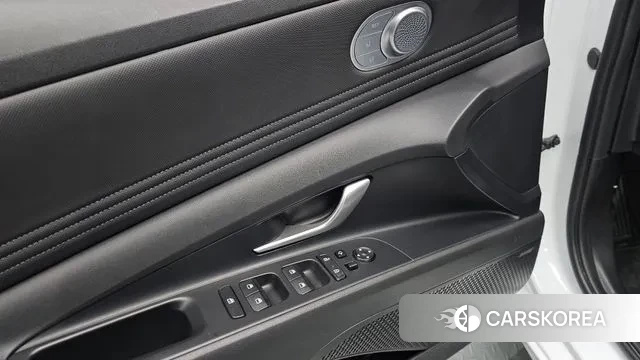 Hyundai Avante (CN7) 2022 Белый из Кореи, фото 3