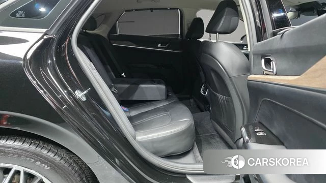 Kia K5 3rd generation 2023 Черный из Кореи, фото 3