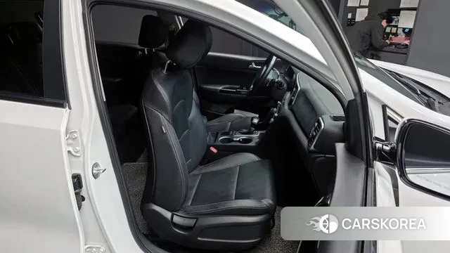 Kia Sportage 4th Generation 2018 Белый из Кореи, фото 3
