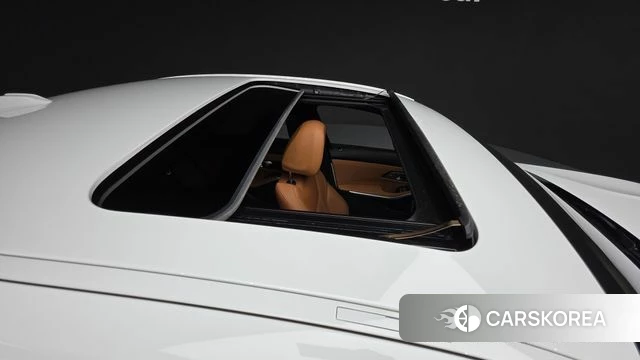 BMW 3 Series (G20) 2023 Белый из Кореи, фото 3