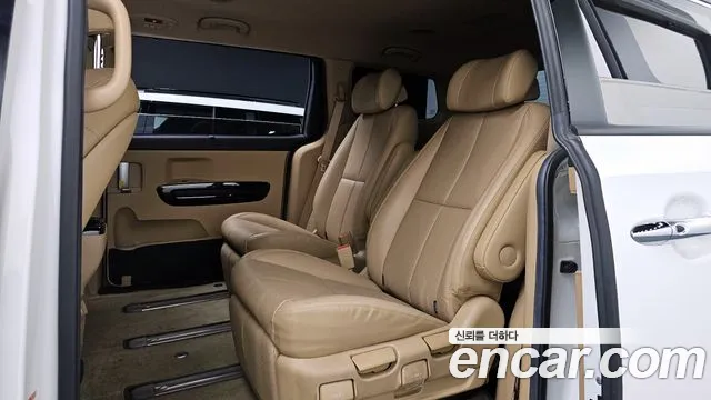 Kia The New Carnival 2019 Белый из Кореи, фото 3