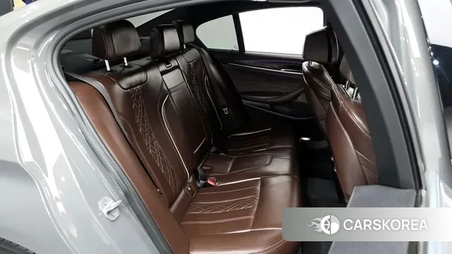 BMW 5 Series (G30) 2021 Серый из Кореи, фото 3