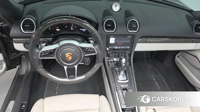 Porsche 718 Boxster 2022 Серый из Кореи, фото 3