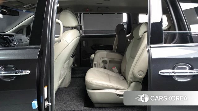 Kia The New Carnival 2020 Серый из Кореи, фото 3