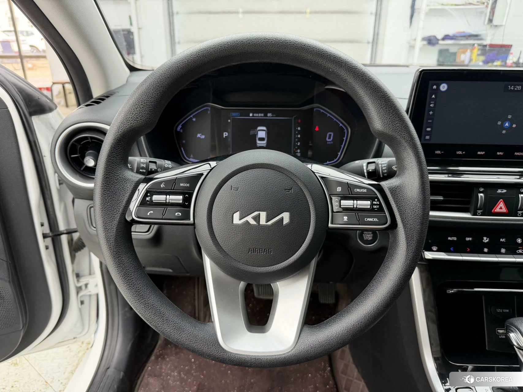 Kia K3 2021 Белый из Китая, фото 3