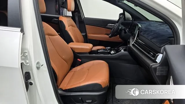 Kia Sportage 5th Generation 2021 Белый из Кореи, фото 3