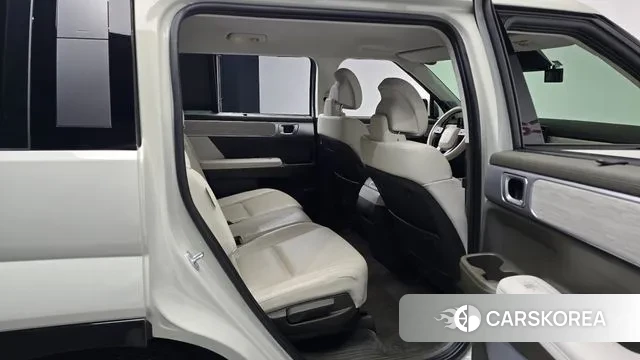 Hyundai Santa Fe (MX5) 2024 Жемчужный цвет из Кореи, фото 3