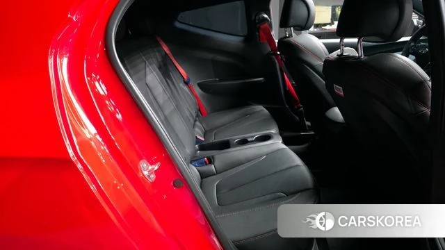 Hyundai Veloster (JS) 2018 Красный из Кореи, фото 3