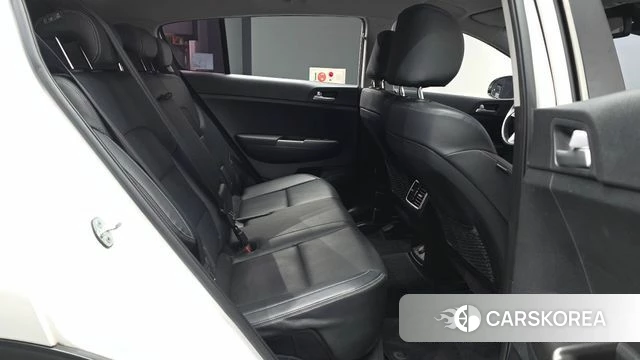 Kia Sportage The Bold 2021 Белый из Кореи, фото 3