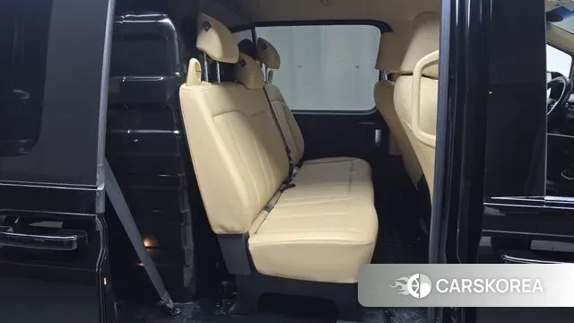 Hyundai Staria 2021 Черный из Кореи, фото 3