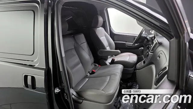 Hyundai The New Grand Starex 2019 Черный из Кореи, фото 3