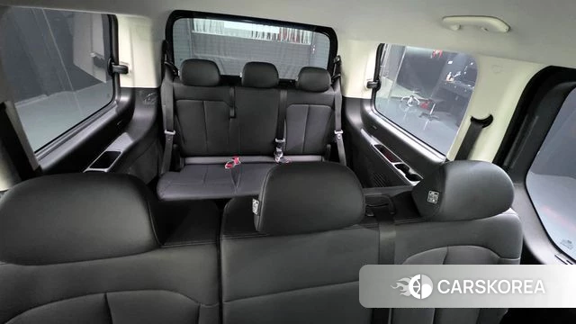 Hyundai The New Staria 2026 Черный из Кореи, фото 3