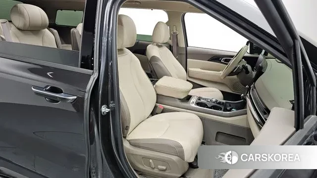 Kia The New Carnival 4th Generation 2024 Серый из Кореи, фото 3