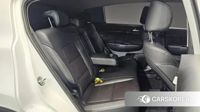 Kia Sportage The Bold 2021 Белый из Кореи, фото 3