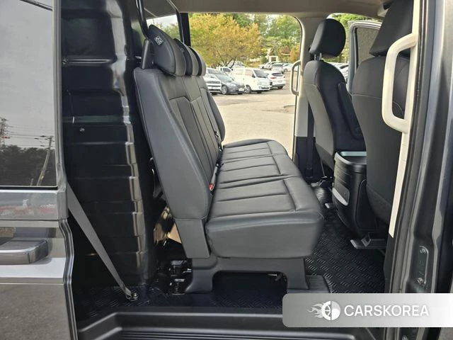 Hyundai Staria 2023 Серый из Кореи, фото 3