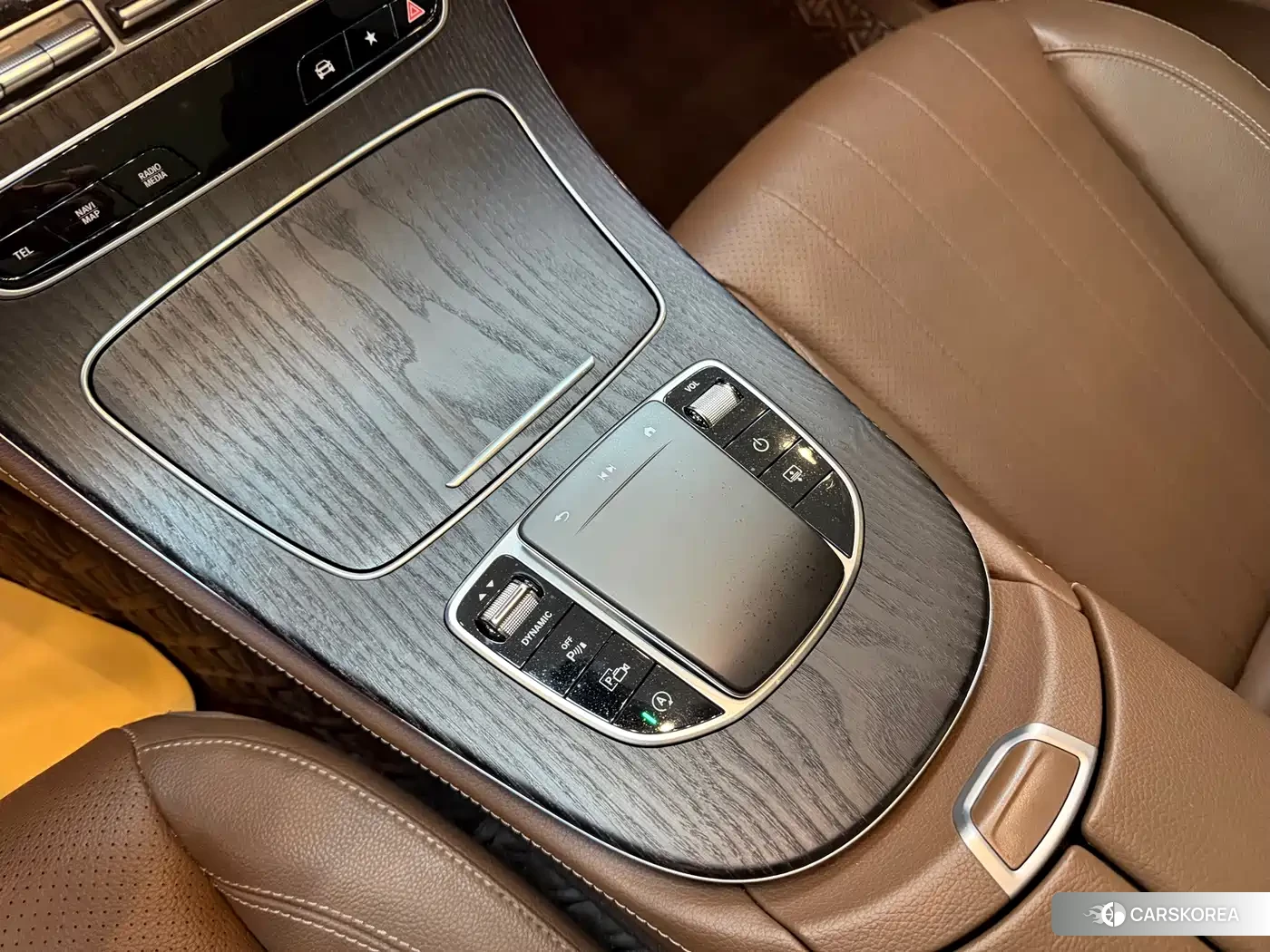 Mercedes-Benz E-Class 2023 Черный из Китая, фото 3