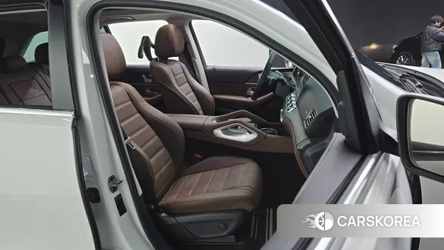 Mercedes-Benz GLE-Class W167 2025 Белый из Кореи, фото 3