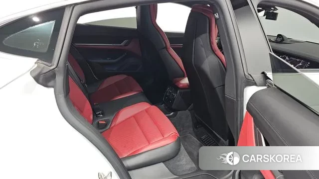 Porsche Taycan 2022 Белый из Кореи, фото 3