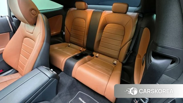 Mercedes-Benz C-Class W205 2021 Черный из Кореи, фото 3