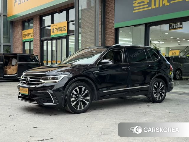 Volkswagen Tiguan L 2022 Черный из Китая, фото 3