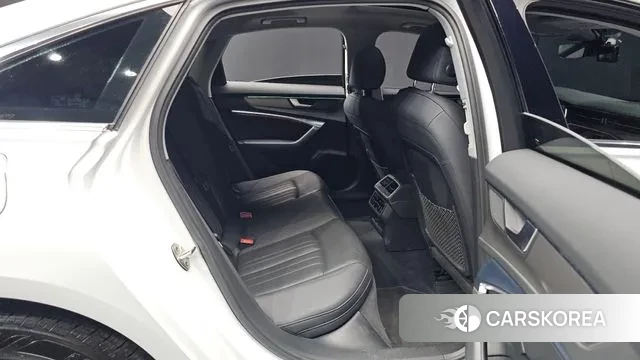 Audi A6 (C8) 2021 Белый из Кореи, фото 3