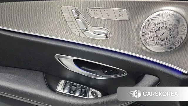 Mercedes-Benz E-Class W213 2019 Белый из Кореи, фото 3