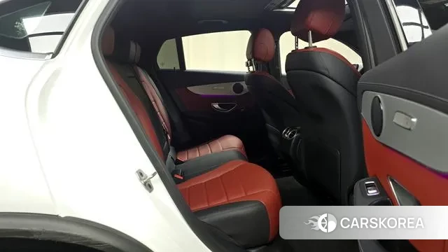 Mercedes-Benz GLC-Class X253 2023 Белый из Кореи, фото 3