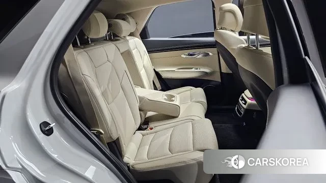 Genesis GV70 2022 Белый из Кореи, фото 3