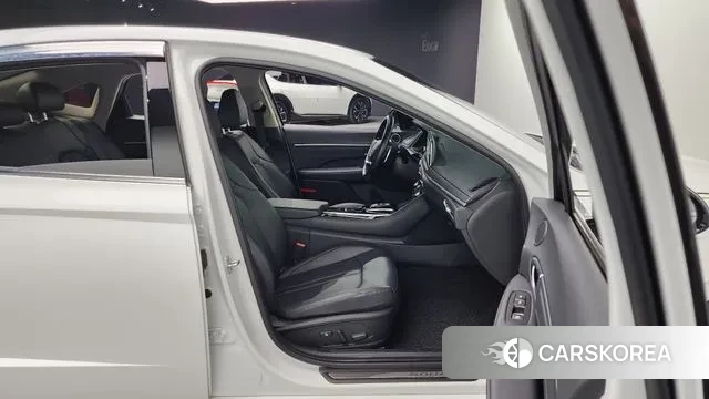 Hyundai Sonata (DN8) 2021 Белый из Кореи, фото 3