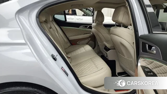 Genesis G70 2019 Белый из Кореи, фото 3