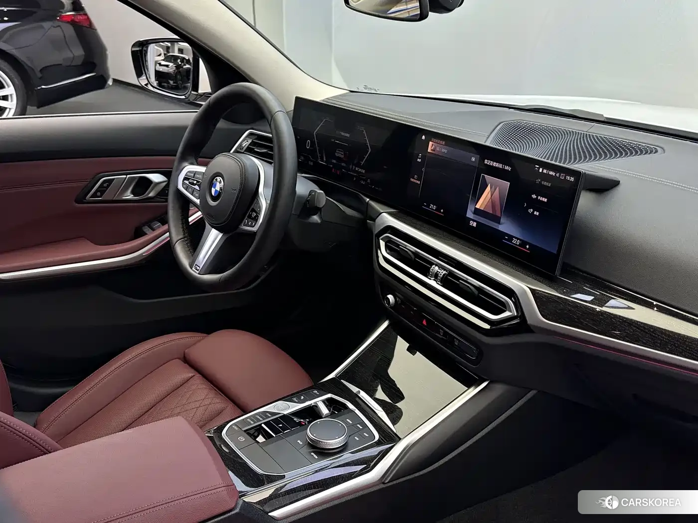 BMW 3 series 2023 Белый из Китая, фото 3