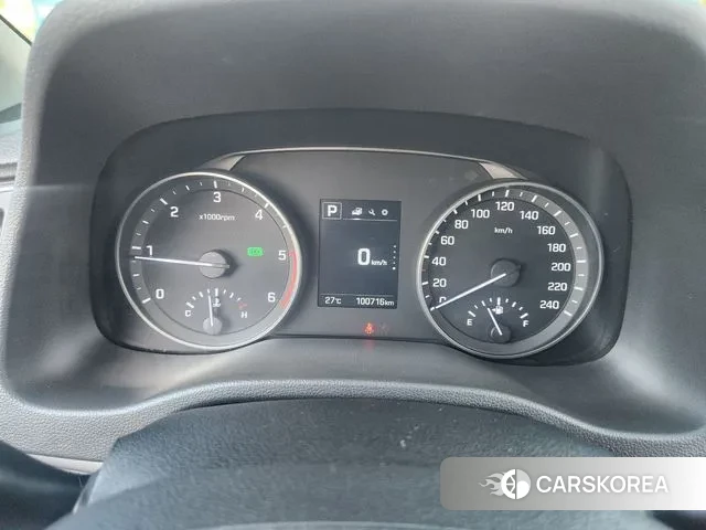 Hyundai Avante AD 2018 Темно-зеленый из Кореи, фото 3