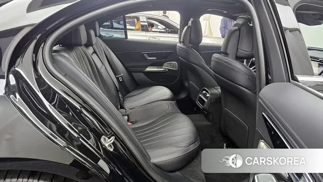 Mercedes-Benz E-Class W214 2025 Черный из Кореи, фото 3